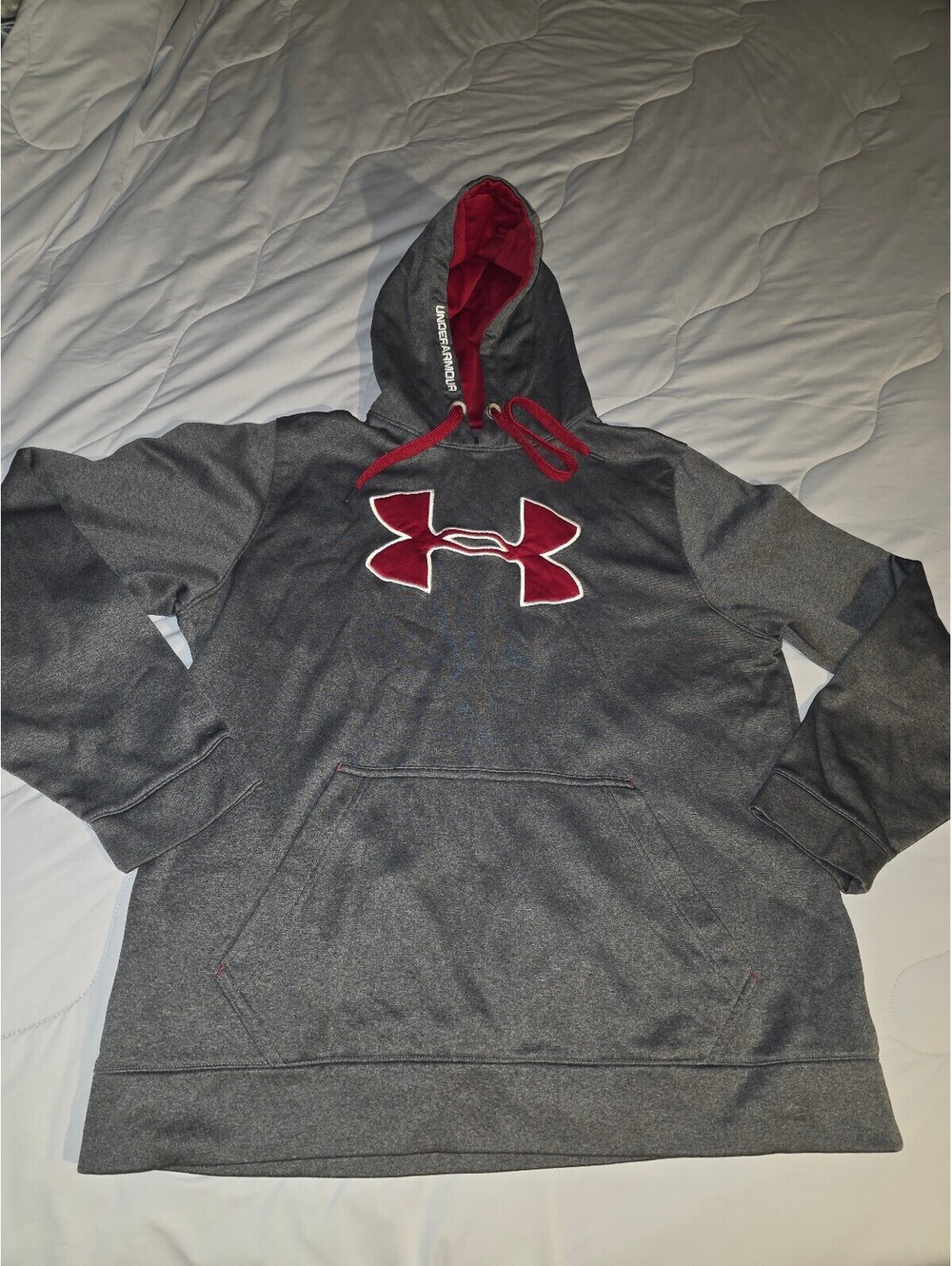 Under Armour Cold Gear Hoodie Sweatshirt Mens Gray Red Logo Loose Fit VGC -Large